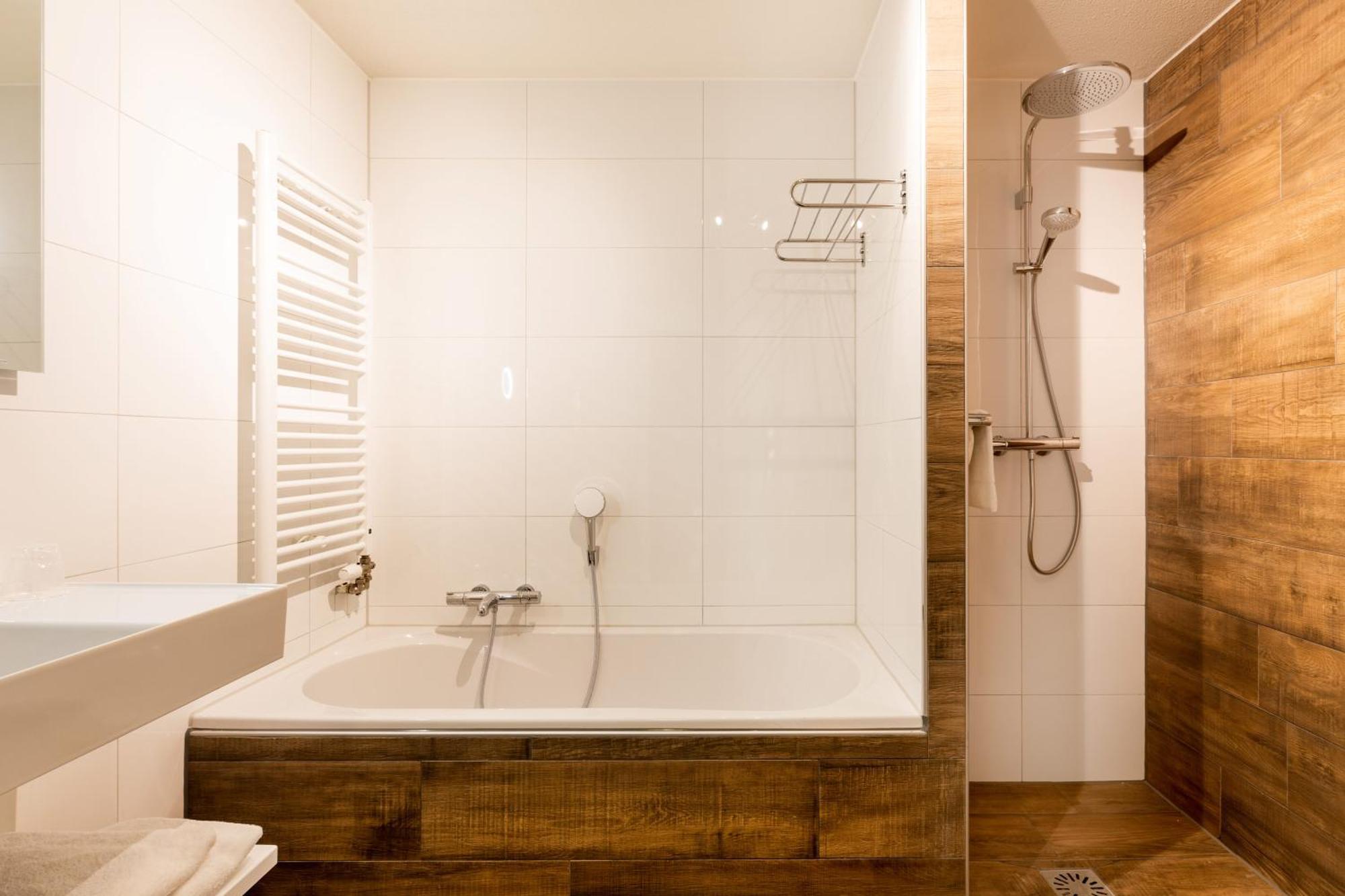 Landhuis Hotel De Herikerberg マルケロー エクステリア 写真